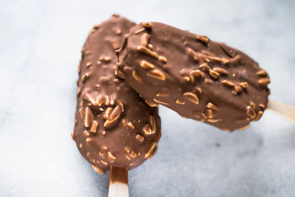 Sorvete Amêndoa Chocolate Pastelaria Conceito Estilo Comida Doce Visuais Elegantes — Fotografia de Stock