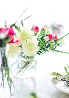 Çiçekçi buket tasarım - düğün, tatil ve çiçek bahçesi kavramı, zarif görsel tarz