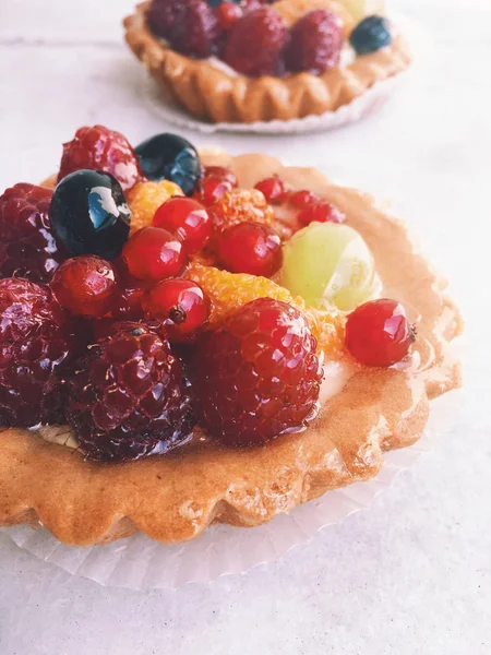 Κέικ Φρούτων Ζαχαροπλαστικής Και Γλυκά Εδέσματα Στυλ Έννοια Κομψά Γραφικά — Φωτογραφία Αρχείου