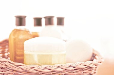 banyo kozmetik seti - ev spa ve sağlık tasarımlı kavram