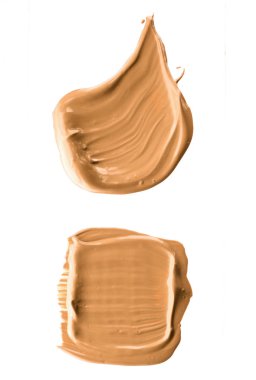 Beyaz arka plan üzerinde flatlay - kozmetik ürünleri, güzellik doku arka plan kavramı izole makyaj temel Vakfı fırça darbesi. Bej her zaman iyi bir fikirdir