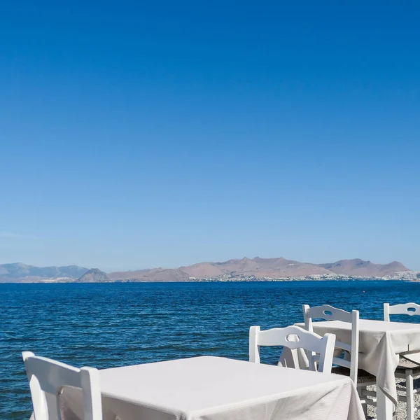 White Restaurant Tables Beach Summer Travel Vacation Summer Concept Perfect — Stock Photo, Image