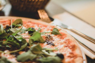 Geleneksel İtalyan pizza pizzacı Milano