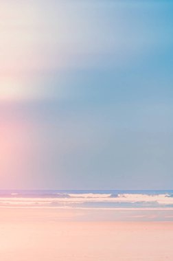 Rüya gibi okyanus kıyısında yaz aylarında