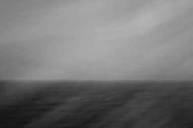 Atlantik Okyanusu kıyısında sahne, Güzel Sanatlar