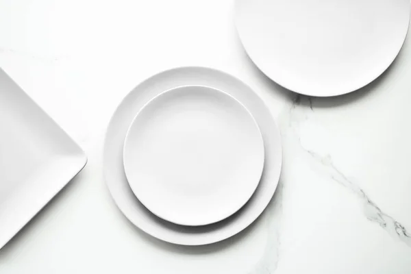 Servir el plato perfecto — Foto de Stock