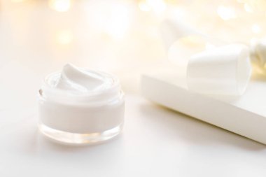 Lüks yüz kremi kavanoz ve tatil glitter