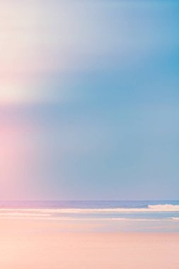 Rüya gibi okyanus kıyısında yaz aylarında