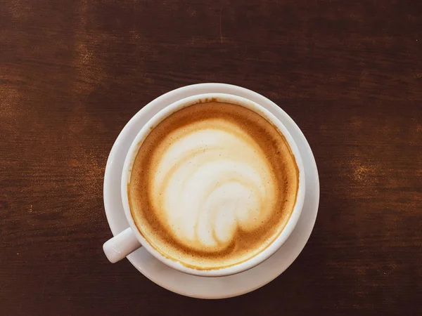 Cappuccino di restoran, saat istirahat minum kopi — Stok Foto