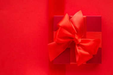 Lüks tatil hediye kırmızı