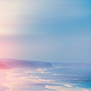 Rüya gibi okyanus kıyısında yaz aylarında