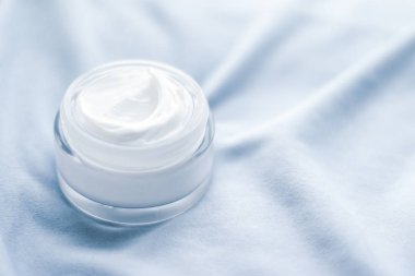 Lüks yüz kremi kavanoz mavi ipek