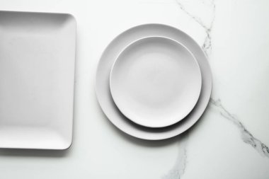 Mükemmel plaka hizmet