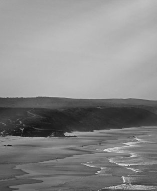 Atlantik Okyanusu kıyısında sahne, Güzel Sanatlar
