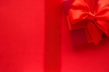 Lüks tatil hediye kırmızı