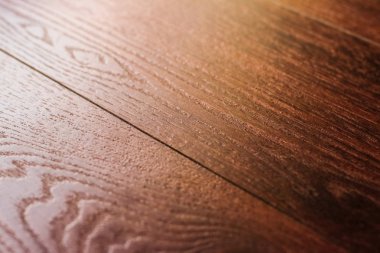 Kırmızı ahşap doku, iç tasarım