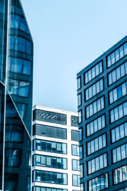 Finans bölgesinde çağdaş ofis binası, modern kentsel