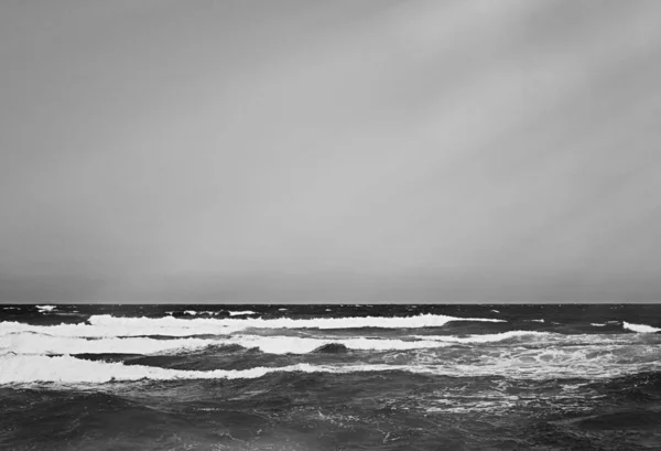 Oceano vista costa, viagem perfeita e destino de férias — Fotografia de Stock