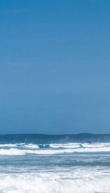 Okyanus manzarası, mükemmel seyahat ve tatil yeri.