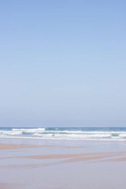 Okyanus manzarası, mükemmel seyahat ve tatil yeri.