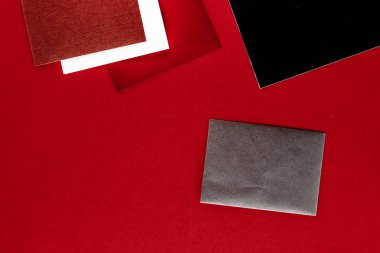 Tasarım ve marka için kağıt kırtasiye, flatlay mockup