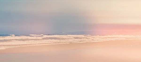 Vista de la costa del océano, viaje perfecto y destino de vacaciones —  Fotos de Stock