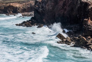 Okyanus manzarası, mükemmel seyahat ve tatil yeri.
