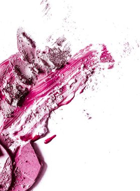 Ezilmiş göz farı, toz ve sıvı temeli yakın çekim izole