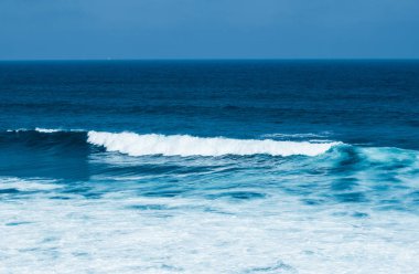 Okyanus manzarası, mükemmel seyahat ve tatil yeri.