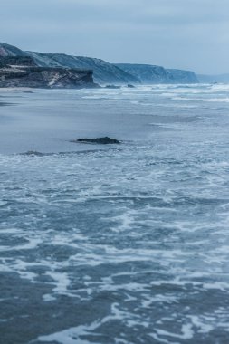 Okyanus manzarası, mükemmel seyahat ve tatil yeri.