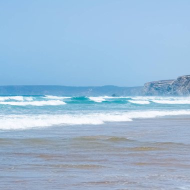 Okyanus manzarası, mükemmel seyahat ve tatil yeri.