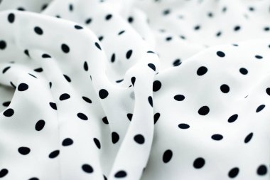 Klasik Polka kumaş arka plan dokusu nokta, Whit üzerinde siyah noktalar