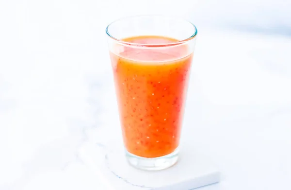 Glass of red fruit smoothie juice with chia seeds for diet detox — Stock Photo, Image