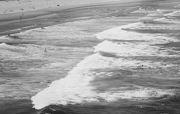 Vista sulla costa dell'oceano, viaggio perfetto e meta di vacanza — Foto Stock