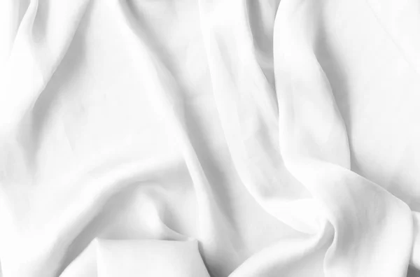 豪華な白い柔らかいシルクのフラットレイの背景テクスチャ、休日の美しさ — ストック写真