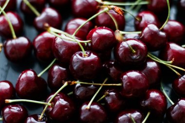 Taze tatlı kiraz, sulu kiraz meyveleri meyve tatlı olarak iyileşmek