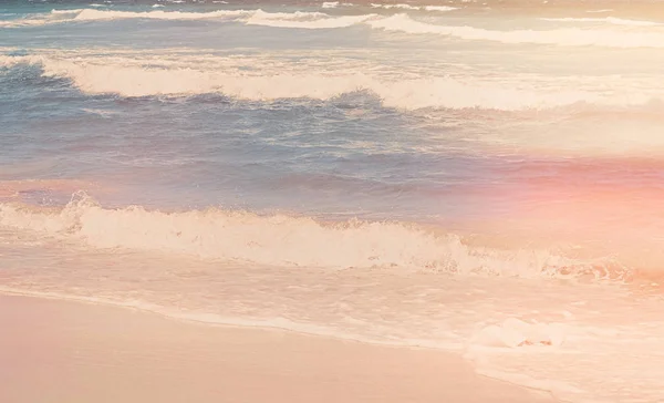 Oceano vista costa, viagem perfeita e destino de férias — Fotografia de Stock