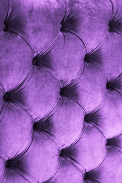 Purple luxury velour quilted sofa upholstery with buttons, elega — Stock Photo, Image