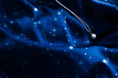 Lacivert ipek lüks beyaz altın inci kolye, tatil wint