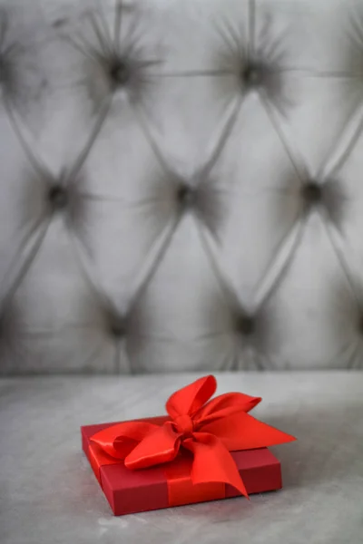 Luxury holiday red gift box with silk ribbon and bow, christmas — Stock Photo, Image
