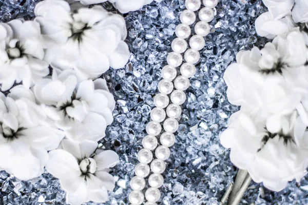 Pearl necklace, luxury jewellery background — Stock Photo, Image