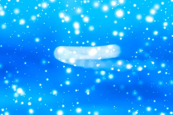 Vacanza invernale sfondo astratto, neve incandescente e scintilla magica — Foto Stock