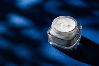 Hassas ciltler için nemlendirici güzellik yüz kremi, lüks spa co