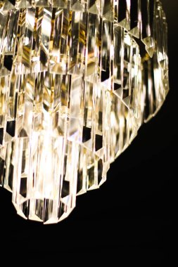 Kristal cam, iç tasarım ve ev d ile lüks avize