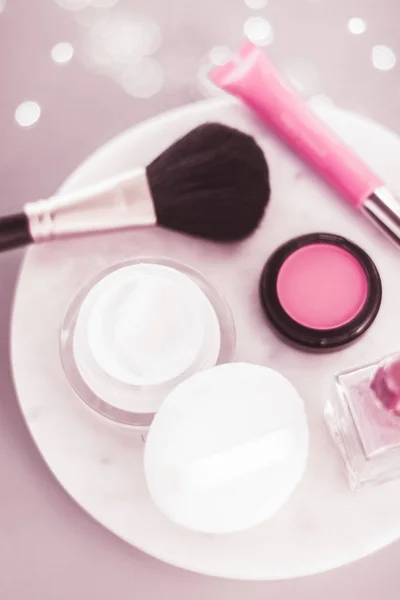 Anti-age beauty face moisturizer cream for sensitive skin, luxur — Stock Photo, Image