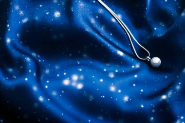 Lacivert ipek lüks beyaz altın inci kolye, tatil wint