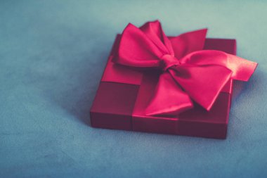 İpek şerit ve yay ile Vintage lüks tatil pembe hediye kutusu, c