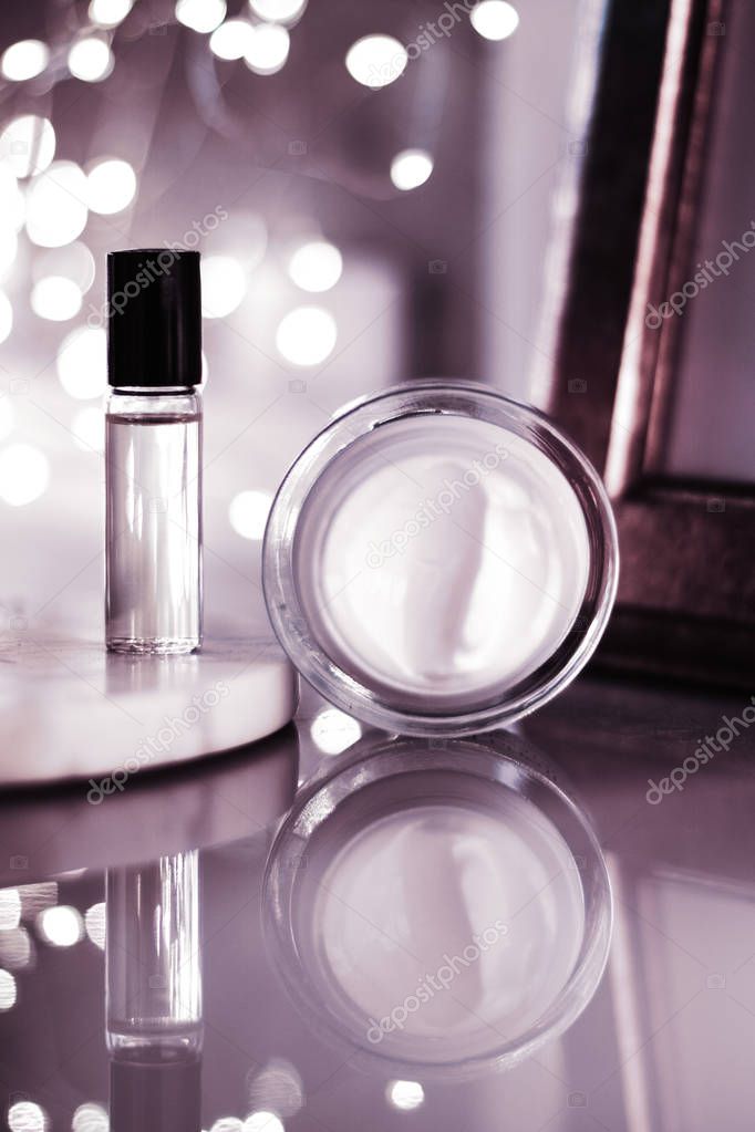 Anti-age beauty face moisturizer cream for sensitive skin, luxur