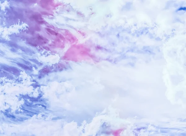 Мечтательное сюрреалистическое небо как абстрактное искусство, фантазия пастельные цвета backg — стоковое фото
