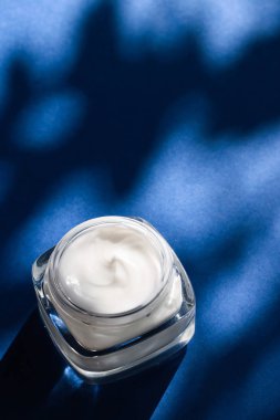 Hassas ciltler için nemlendirici güzellik yüz kremi, lüks spa co